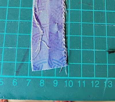  The original cut fabric of the loop